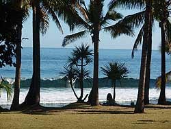 El nombre de la isla Reunión permite hacer todo tipo de frases fáciles, porque éste puede ser el punto de encuentro de África, Asia y Europa, porque en ella se dan diversos paisajes